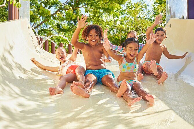 Jungala Aqua Experience - Your ticket perks: Wi‑Fi, showers, towels, and access to the fun