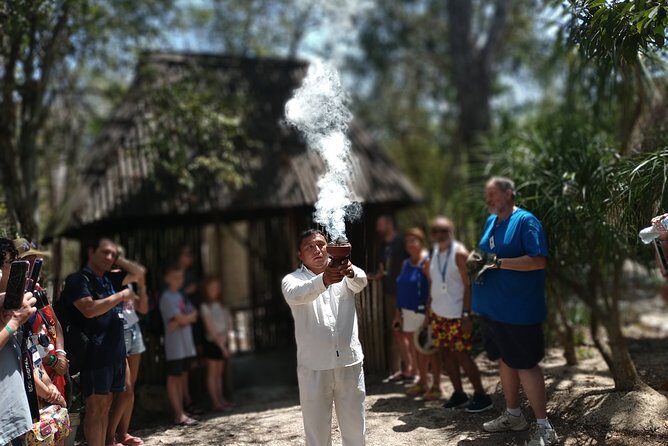 Kaan Luum & Cenotes Mayan Traditions - Laguna Kaan Luum: mangroves, turquoise water, and fast photo time