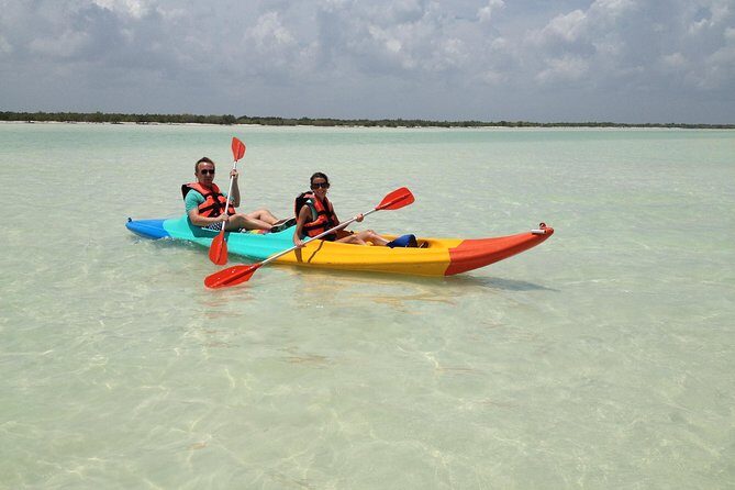 Kayaking Tour Through the Mangroves in Isla Holbox - The VIP Holbox Start: Where You Meet and What You Get