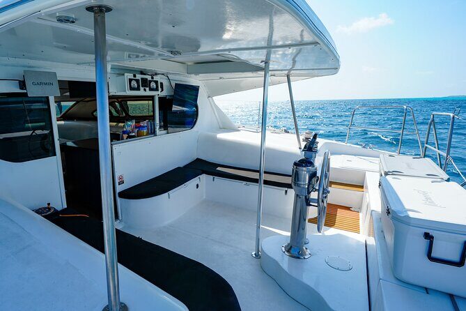 Laura Catamaran Private Tour to Isla Mujeres - Snorkeling at Meco Reef: What’s Included and What to Watch