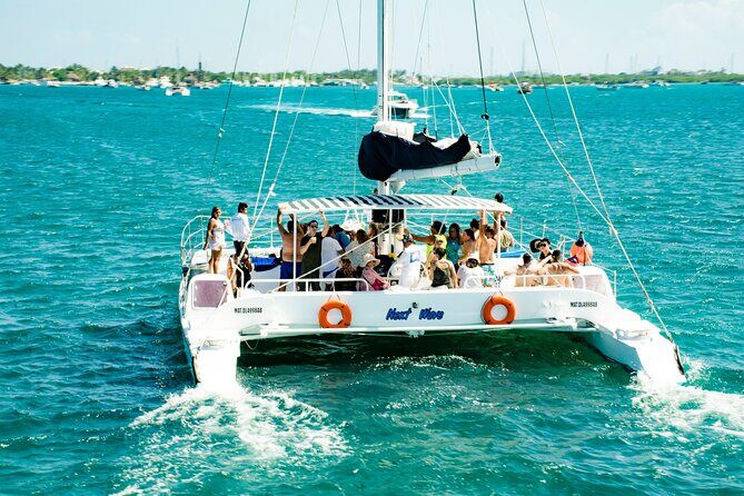 Live The Luxury Catamaran Isla Mujeres Tour in Cancun - Practical Packing Tips That Actually Matter