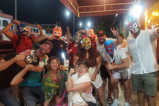 Lucha Libre, Tacos, Margaritas,Tequila and Night Market Tour - The night market walk and Mariachi live