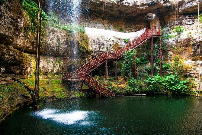 Luxury Chichen Itza Full-Day Adventure from Tulum City - Cenote Saamal swim: what 1 hour in the sinkhole is really for