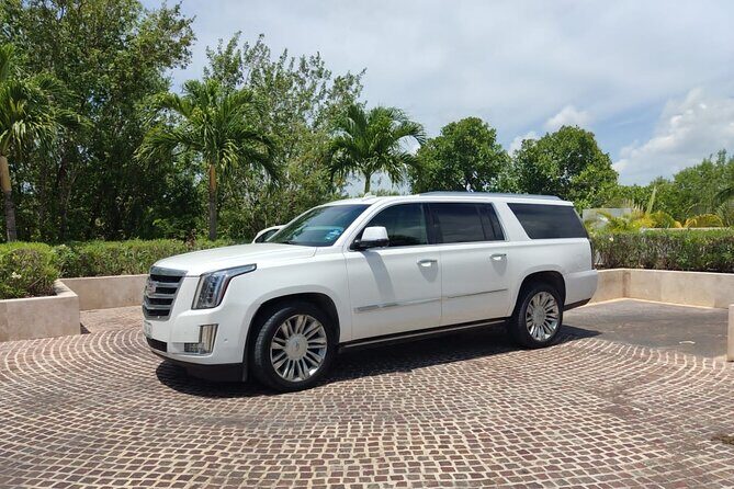 Luxury one way Cancun transfer from Cancun airport - The ride itself: 25 to 35 minutes of getting unstuck