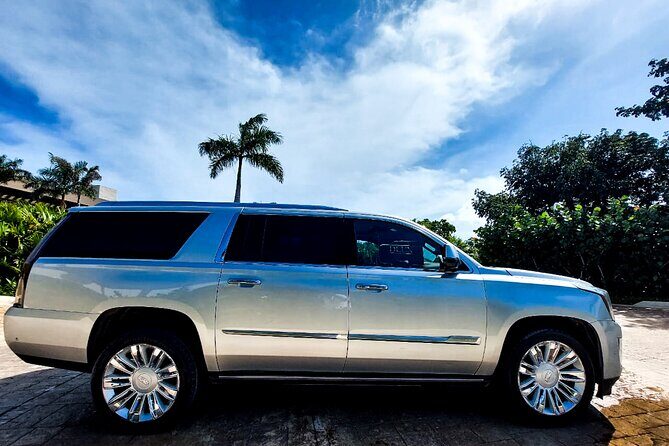 Luxury one way Cancun transfer from Cancun airport - Vehicle comfort: what “included” covers during a Cancun arrival
