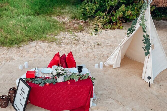 Luxury picnic on the beach - Comfort and practical tips: cushions, sun, and seating reality