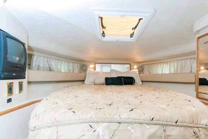 Luxury Private Yacht Rental by the Turquoise Waters of the Caribbean. - Costs to remember: mule tax and crew tips