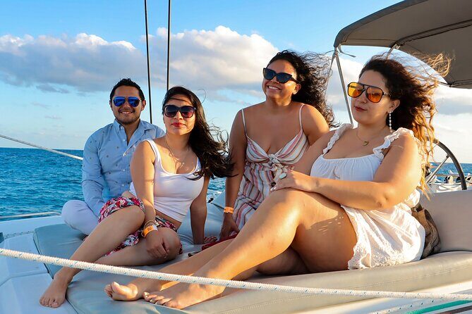 Luxury Sunset Sailing Cruise in Cancun with Light Dinner and Open Bar - Light Dinner Menu: The Charcuterie-Style Spread You Should Expect