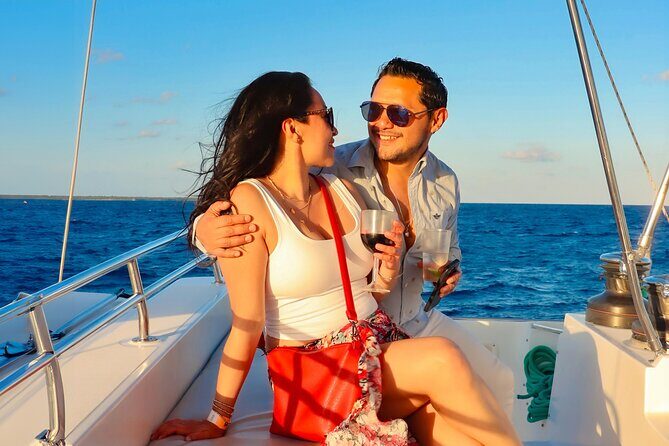 Luxury Sunset Sailing Cruise in Cancun with Light Dinner and Open Bar - Photos and the Price of Remembering the Moment