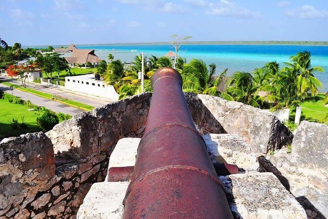 MAGIC BACALAR, 7 Colors Lagoon & Cenote Azul. Transport included - What’s included (and what you’ll pay for on the side)