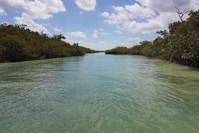 Magic Sian ka'an Deluxe two boats - Punta Allen Village Walk: Short, Quiet, and Real