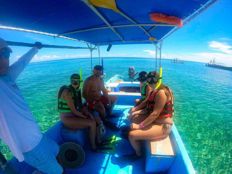 Mahahual: Snorkeling Boat Tour - How the guides make or break the experience