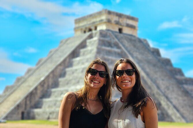 Mayan Train Adventure Chichen Itza Cenote and Izamal - Getting into Chichén Itzá early, with expert guidance