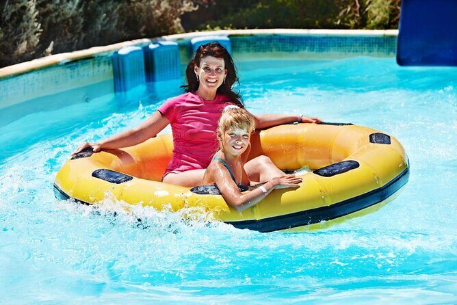 Meeting at the Dolphinarium - Meeting at krea travel: getting to the ticket redemption point