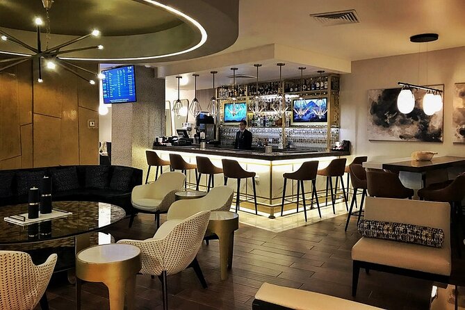 Mera VIP Lounge at Cancun International Airport - Wi‑Fi and Charging Stations: The Real Upgrade for Work and Calm