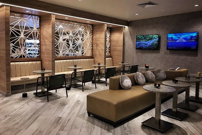 Mera VIP Lounge at Cancun International Airport - Bathrooms, Changing Facilities, and Terminal 4 Showers