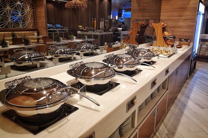 Mera VIP Lounge at Cancun International Airport - Smoking Areas and Small Convenience Rules You Should Know