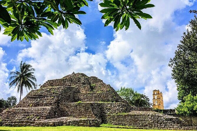 Merida : 4 Santa Barbara Cenotes and Bikes with Lunch - Acanceh ruins stop: a quick Mayan history detour (with optional entry)