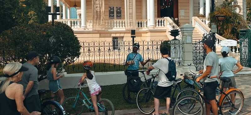 Mérida: Montejo Boulevard and Historic Center bike tour - Mansions Along the Route: Stories Tied to Yucatán’s Golden Age