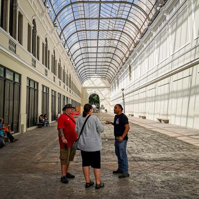 Mérida Walking Tour with Drink & Snacks - Key things to know before you go