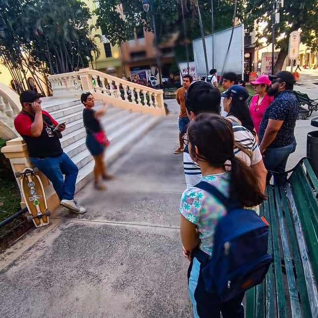 Mérida Walking Tour with Drink & Snacks - The walking route: colonial churches, parks, and older traces like Jo’