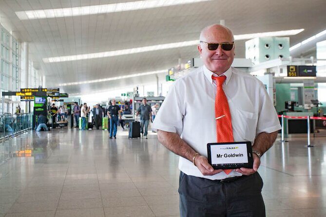 Mexico Private Transfer from Puerto Morelos to Cancun airport - The meet-and-greet system: how your driver actually finds you