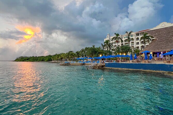 Money Bar All Inclusive Experience with Transportation - Food and drinks: what all-inclusive really covers here