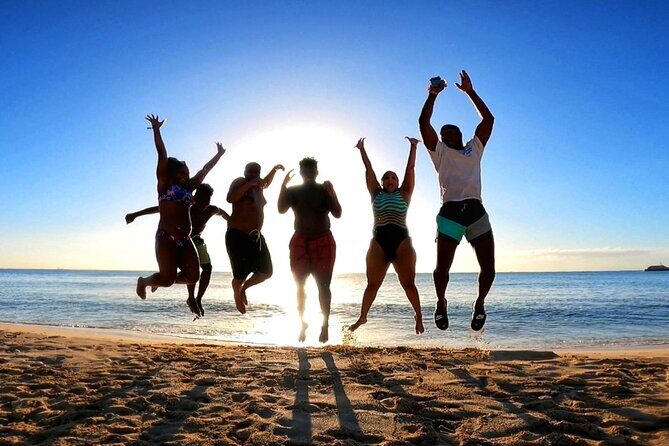 Morning Session - All Levels Paddleboard Group Caribbean Sea - The Meeting Point Routine (And What to Expect Right Away)