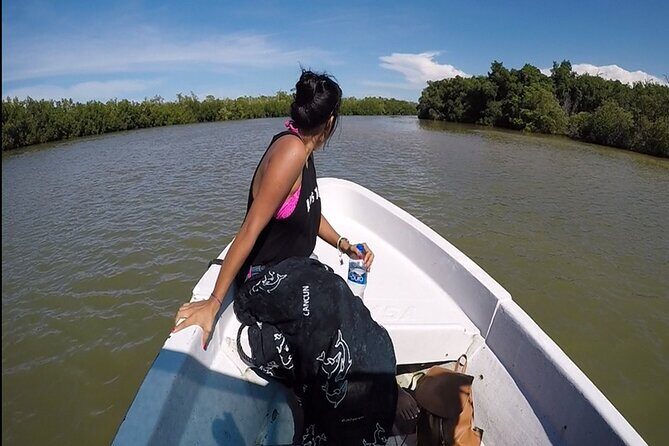 Natural Pink Lake Tour Las Coloradas only from Playa del Carmen - Meals and water: what’s included, what to bring, and how to stay comfortable