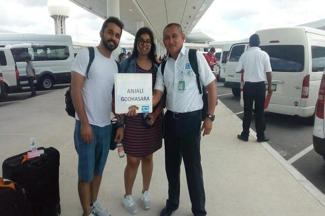 One-way private transfer Cancun Airport - Puerto Aventuras. - Why This Cancun Airport to Puerto Aventuras Transfer Feels Effortless