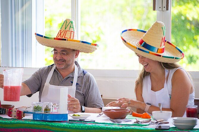 Original Salsa and Salsa™ Cozumel - Your salsa lab: from quesadillas and chips to multiple salsa styles