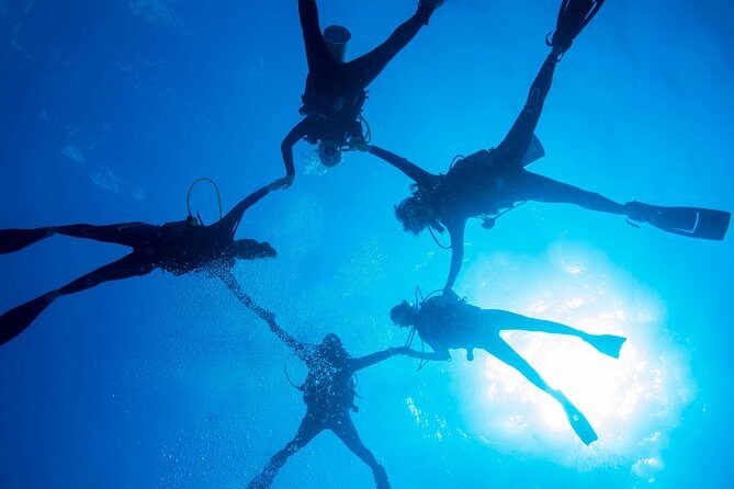PADI Discover Scuba Diving - Confined-Water Skills: The Shallow Zone Where You Can Stand