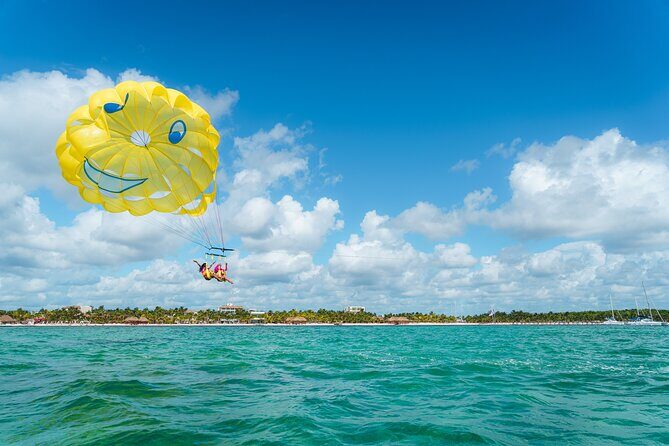 Parasailing & Beach Club with Transportation In Riviera Maya - The Parasailing Flight: What You’ll Experience in 15 Minutes