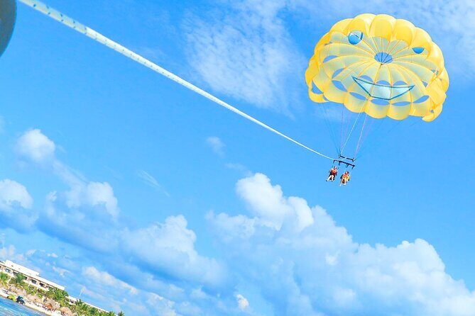 Parasailing & Beach Club with Transportation In Riviera Maya - Family-Friendly Parasailing: Ages, Group Size, and Comfort