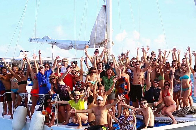 Party On Sailing Cruise to Isla Mujeres from Cancun - Beach club lunch and downtime: the included buffet and how the “private” time works