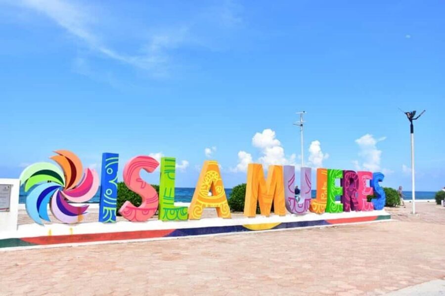 PDC: Isla Mujeres Catamaran Tour with Snorkeling - Cruise time and the on-board mood