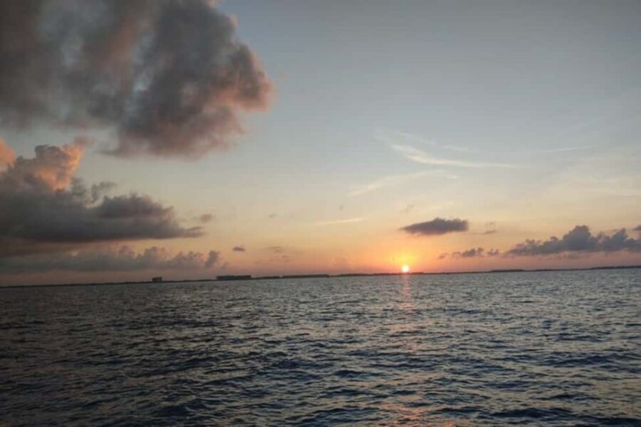 PDC: Isla Mujeres Catamaran Tour with Snorkeling - Getting to the boat: pickup zones that matter