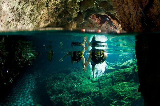 Playa del Carmen Amazing Secret River with Buffet and Drinks - Group size and guide attention: getting value from the cave pace