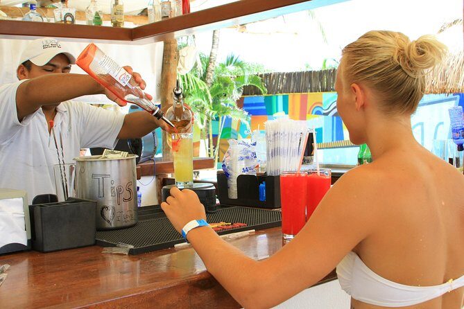 Playa Uvas Open Bar Exclusive Pass - Playa Uvas Beach Club Pass: What You’re Really Buying in Cozumel