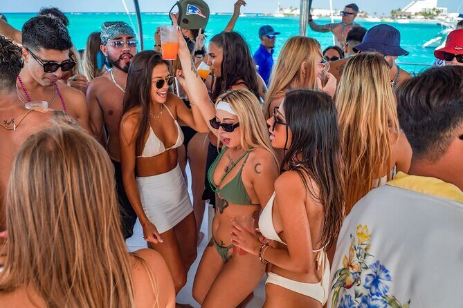 Plus Experience Isla Mujeres Tour - Beach Club Time: Why That Included Stop Matters
