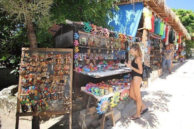 Plus Experience Isla Mujeres Tour - Arrecife de Coral: The 30-Minute Reef Barrier Snorkel Stop
