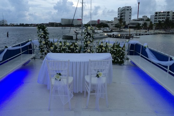 Private Catamaran for Weddings Bachelor Parties and Bridal Showers - Snorkeling Included: What You Can Expect on Stop 1