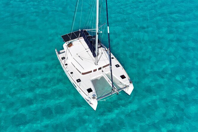 Private Catamaran Tour Super to Isla Mujeres - Beach Club buffet, drinks, and the 21+ alcohol rule