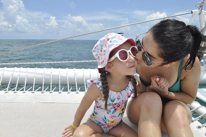 Private Catamaran Tour to Isla Mujeres with Snorkeling from Cancun - Food and Drinks: Open Bar Plus Mexican/Seafood Lunch
