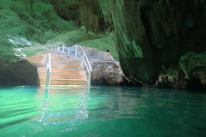 Private Cenotes Adventure in Tulum - Getting Picked Up and Moving with an A/C Private Ride