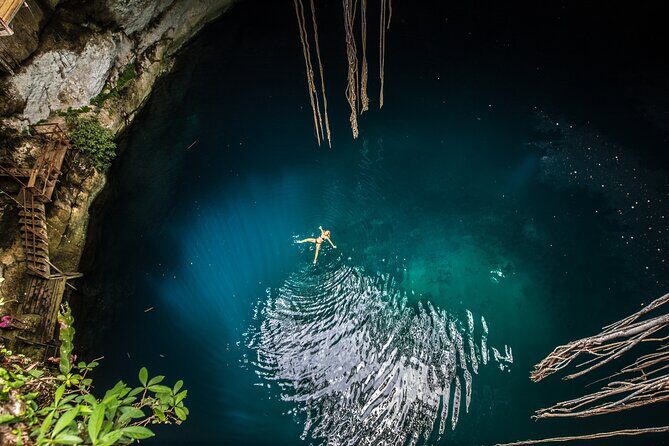 Private Chichen Itza, Ek Balam, and Ik Kil Cenote, Lunch - Ik Kil cenote: swim time, ticket included, and lunch in the right spot
