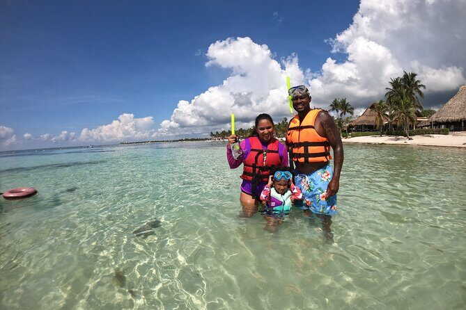 Private Experience: Akumal sea turtles encounter and Yal-kú lagoon colorfull fish snorkel. - Who this private Akumal + Yal-kú day fits best