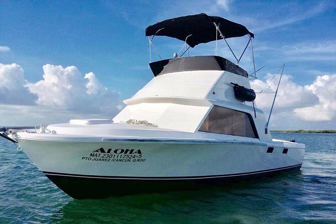 Private fishing charter Bertram 31ft 6 pax max if you don't fish you don't pay - Getting to Cancun Sunset Marina and finding the boat fast