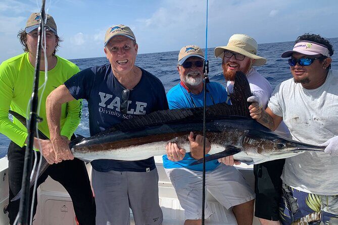 Private Fishing Tour in Yacht Playa del Carmen - Fishing Styles You Can Expect: Trolling vs. Guided Grounds