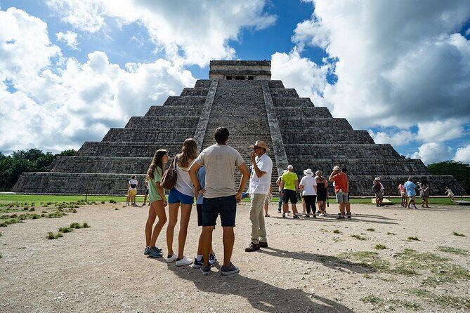 Private Historical Tour in Chichen Itza and Izamal - Private logistics from Mérida that keep your day calm